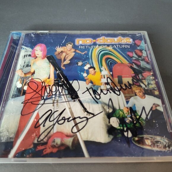 Rare! No Doubt Signed Autographed by All Members Return of Saturn Interscope CD - Picture 5 of 10
